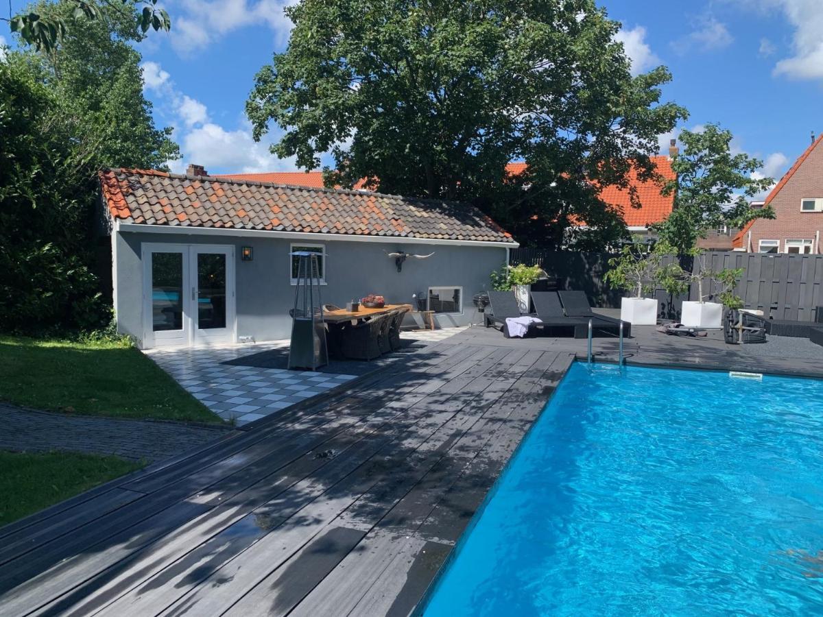 Finch Zandvoort